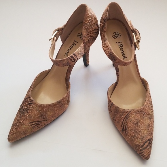 J.Renee Shoes - ❄J.Renee Women's Trudi-Cuoio size 10 W